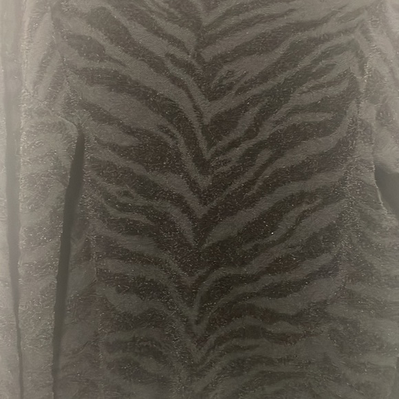 Slate and willow animal print sweater size m - Picture 2 of 5